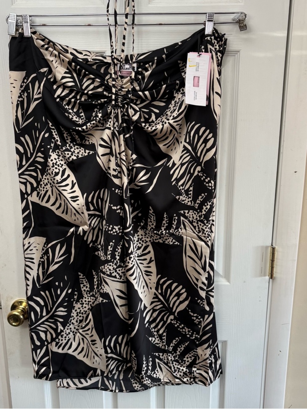 NWT Future Collective Halter Dress Size 2X - Picture 2 of 8